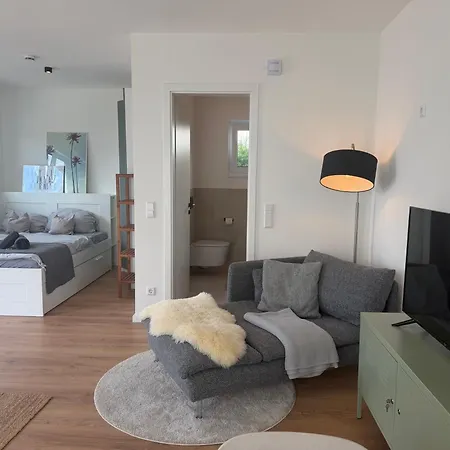 New Near Frankfurt With Parking Space, Terrace And Self-check In *
